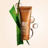 Lotion autobronzante laiteuse pour le visage et le corps