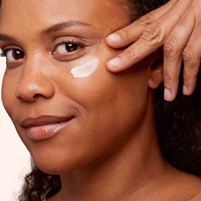 Baume lissant pour le contour des yeux Total Eye Smooth