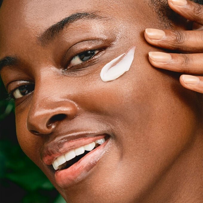 Crème de jour Multi-Active pour le visage – Tous types de peau