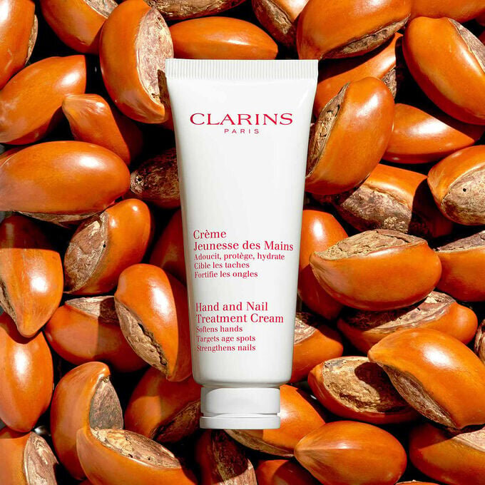 Crème hydratante pour les mains et les ongles