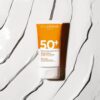 Crème solaire visage au toucher sec - Spectre large SPF 50+