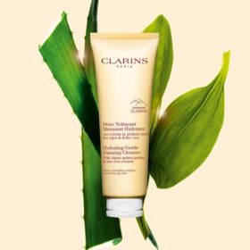 Nettoyant moussant doux et hydratant pour le visage, pour peaux normales à sèches