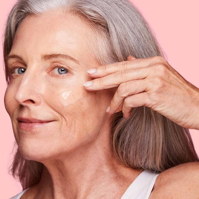 Super Restorative Remodelling Face Serum - Sérum anti-âge contre les rides et les taches brunes